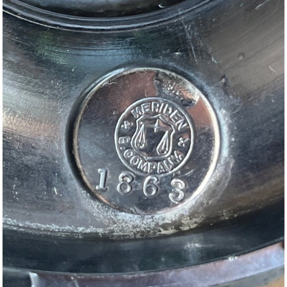 Meriden Silver Plate Etched Wedding Basket 9" Heavy Vintage Ornate Bowl - Picture 4 of 9